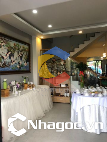 Bán nhà  đường Hoàng Sa, Phường 11,  Quận 3, Hồ Chí Minh. Giá: 12.8 tỷ