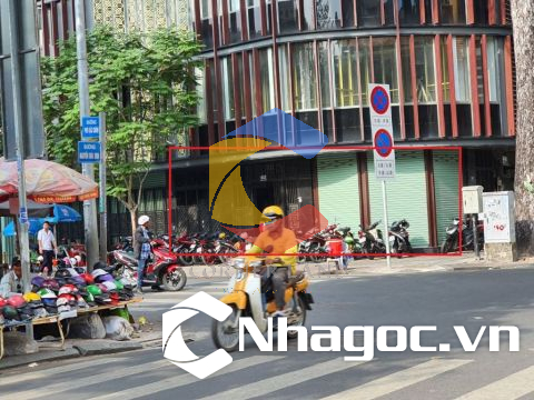 Cho thuê nhà Góc 2MT 62 Phó Đức Chính, Phường Nguyễn Thái Bình,  Quận 1, Hồ Chí Minh