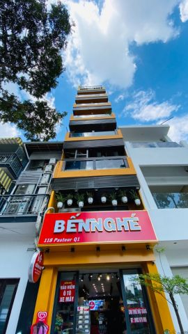cho thue mat bang mat tien duong dinh tien hoang dt 8x14 ham tret lung 7 lau gia 14000usd thang