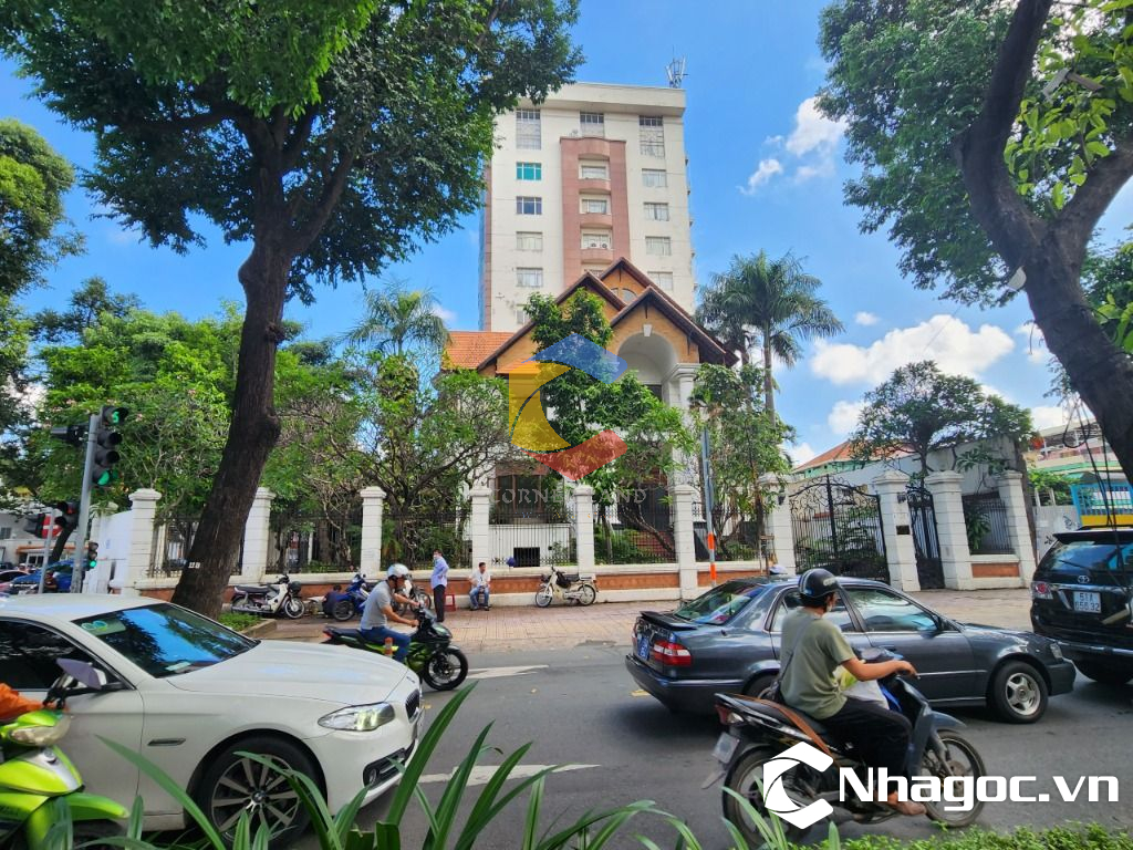 cho thue mat bang mat tien duong dinh tien hoang dt 8x14 ham tret lung 7 lau gia 14000usd thang