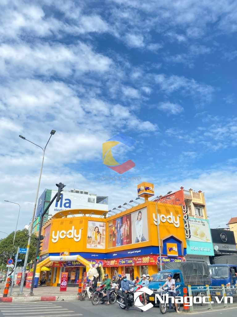 cho thue mat bang mat tien duong dinh tien hoang dt 8x14 ham tret lung 7 lau gia 14000usd thang