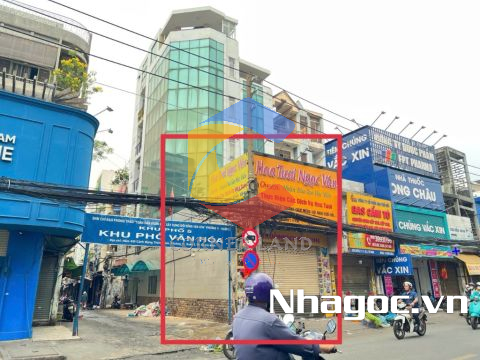 Cho thuê nhà Góc 2MT 428 Cách Mạng Tháng Tám, Phường 11,  Quận 3, Hồ Chí Minh