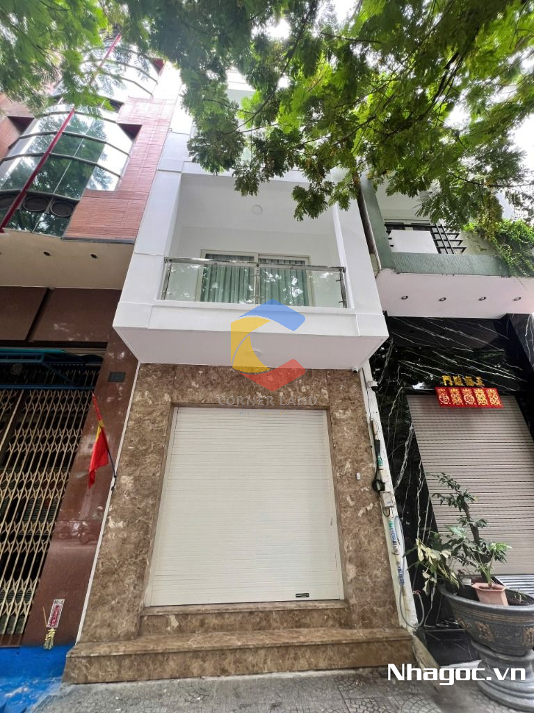 cho thue mat bang mat tien duong dinh tien hoang dt 8x14 ham tret lung 7 lau gia 14000usd thang