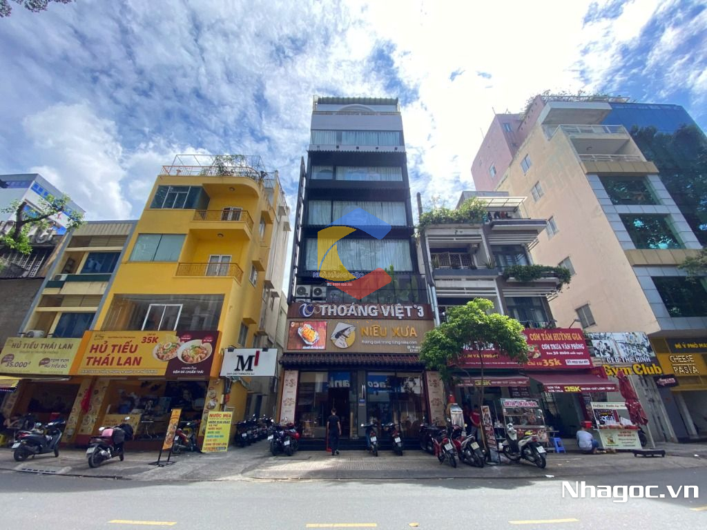 cho thue mat bang mat tien duong dinh tien hoang dt 8x14 ham tret lung 7 lau gia 14000usd thang