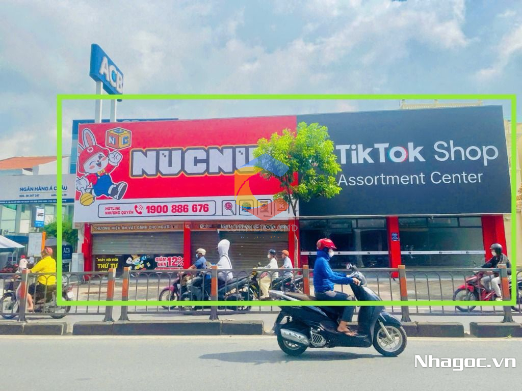 cho thue mat bang mat tien duong dinh tien hoang dt 8x14 ham tret lung 7 lau gia 14000usd thang