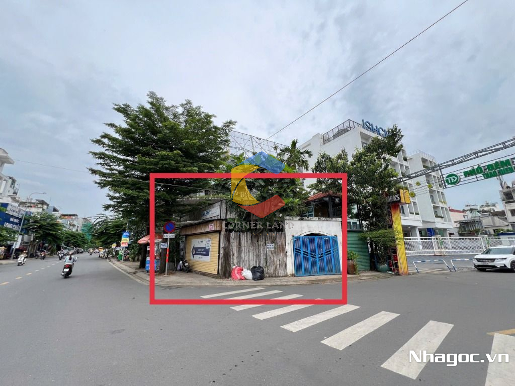 cho thue mat bang mat tien duong dinh tien hoang dt 8x14 ham tret lung 7 lau gia 14000usd thang