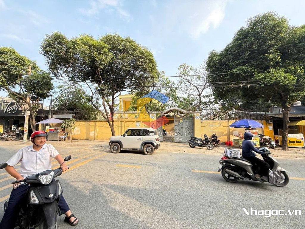 cho thue mat bang mat tien duong dinh tien hoang dt 8x14 ham tret lung 7 lau gia 14000usd thang