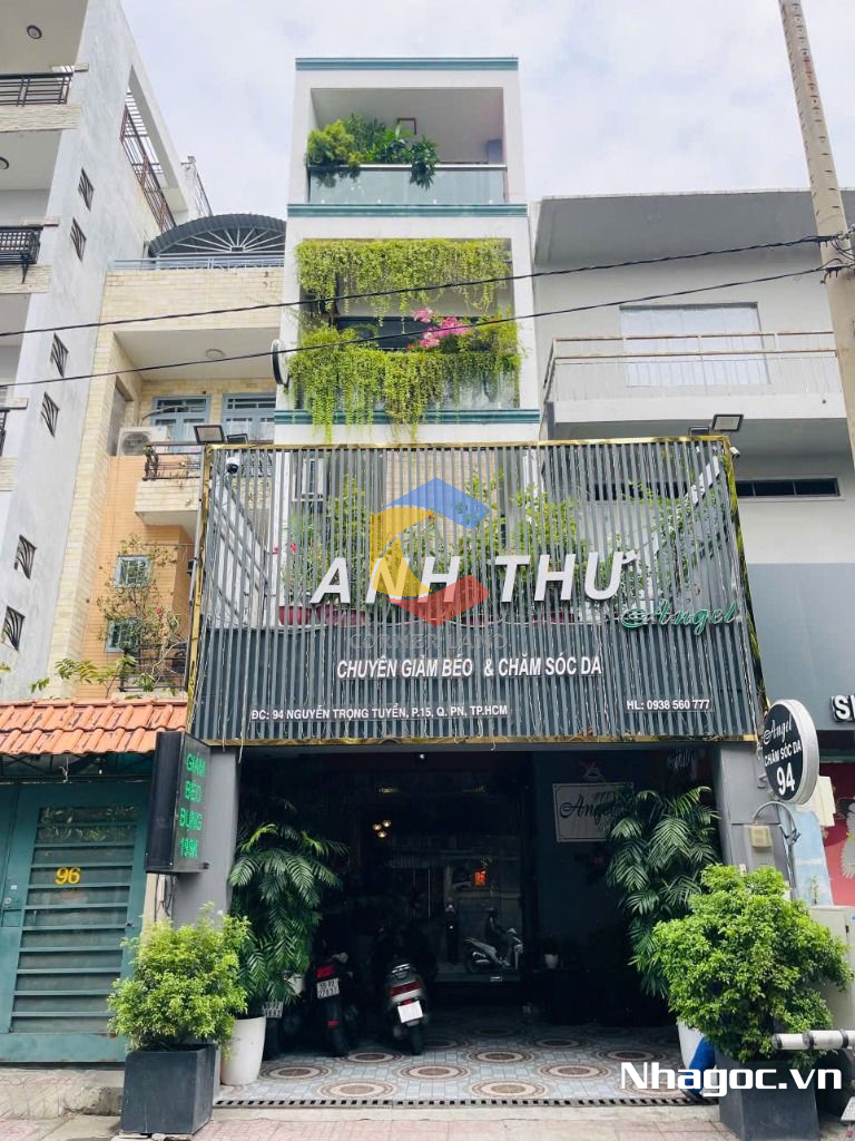 cho thue mat bang mat tien duong dinh tien hoang dt 8x14 ham tret lung 7 lau gia 14000usd thang