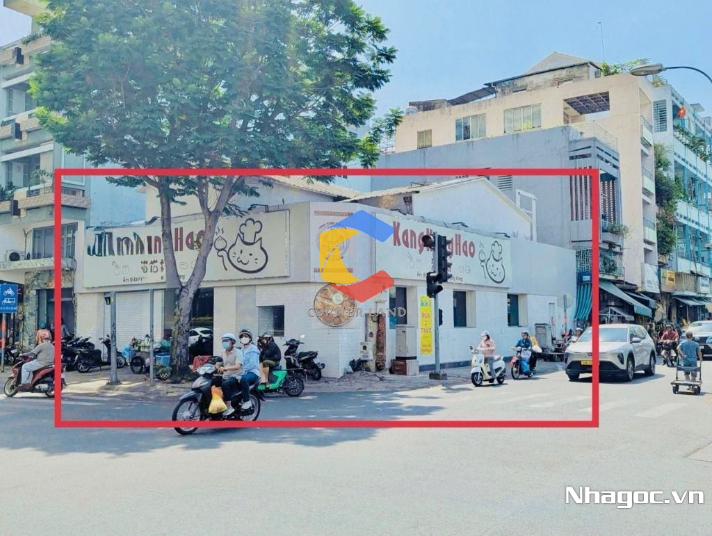 cho thue mat bang mat tien duong dinh tien hoang dt 8x14 ham tret lung 7 lau gia 14000usd thang