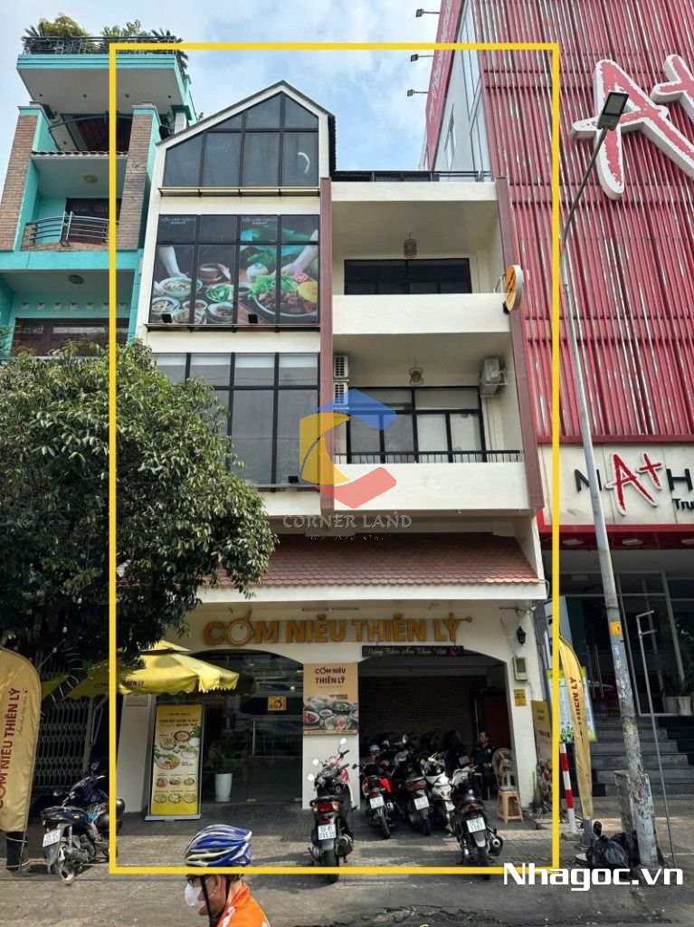 cho thue mat bang mat tien duong dinh tien hoang dt 8x14 ham tret lung 7 lau gia 14000usd thang