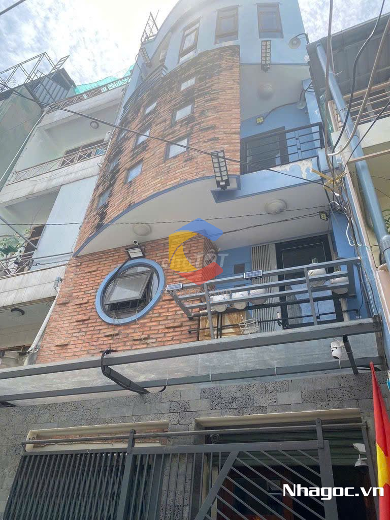 cho thue mat bang mat tien duong dinh tien hoang dt 8x14 ham tret lung 7 lau gia 14000usd thang