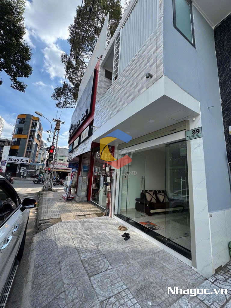 cho thue mat bang mat tien duong dinh tien hoang dt 8x14 ham tret lung 7 lau gia 14000usd thang