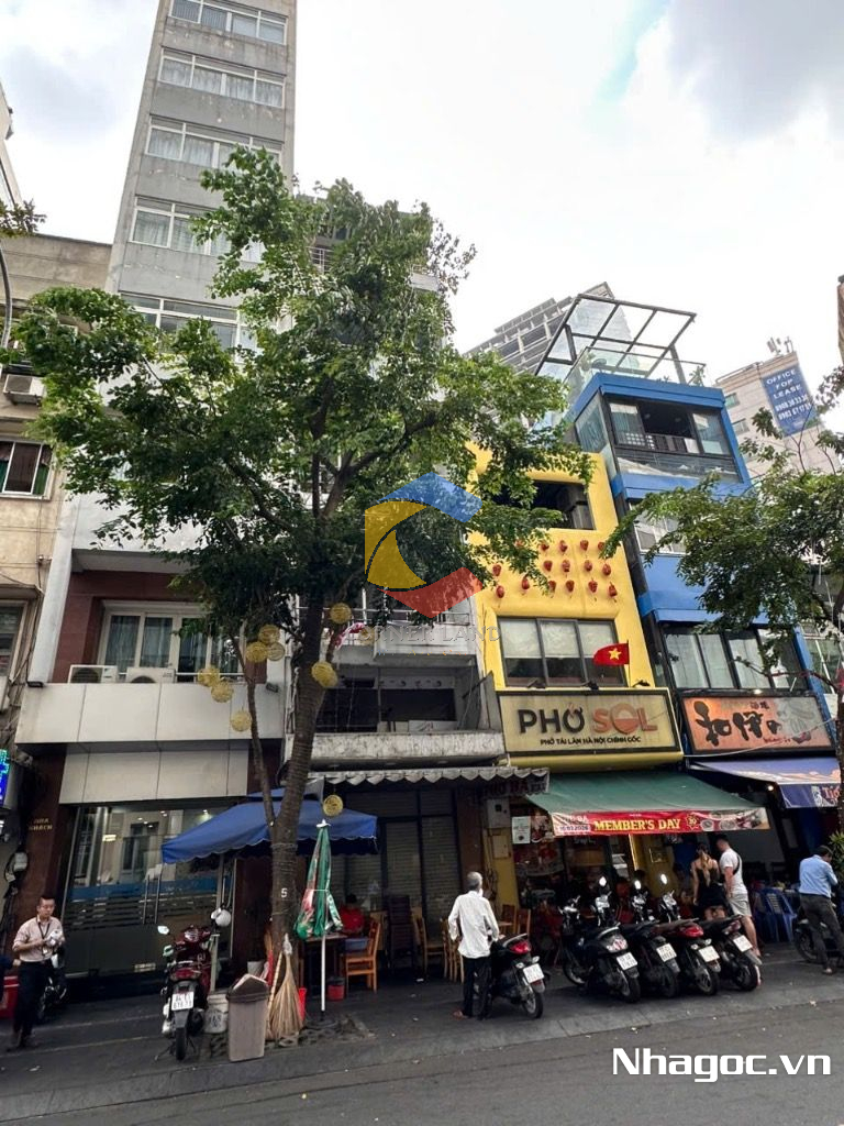 cho thue mat bang mat tien duong dinh tien hoang dt 8x14 ham tret lung 7 lau gia 14000usd thang