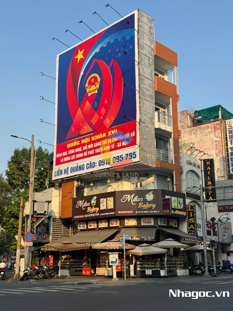 cho thue mat bang mat tien duong dinh tien hoang dt 8x14 ham tret lung 7 lau gia 14000usd thang