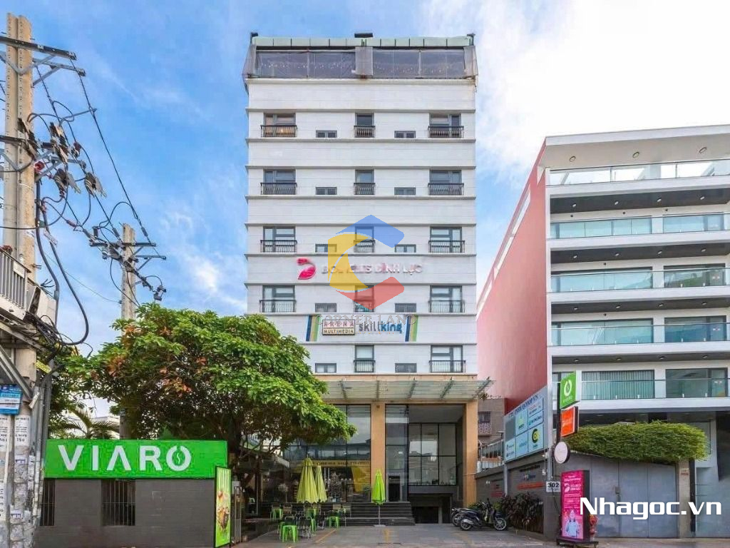 cho thue mat bang mat tien duong dinh tien hoang dt 8x14 ham tret lung 7 lau gia 14000usd thang