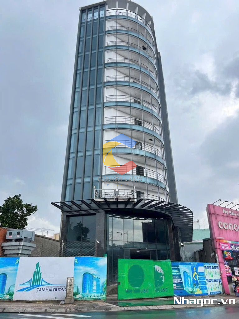 cho thue mat bang mat tien duong dinh tien hoang dt 8x14 ham tret lung 7 lau gia 14000usd thang