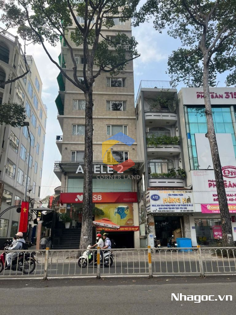 cho thue mat bang mat tien duong dinh tien hoang dt 8x14 ham tret lung 7 lau gia 14000usd thang