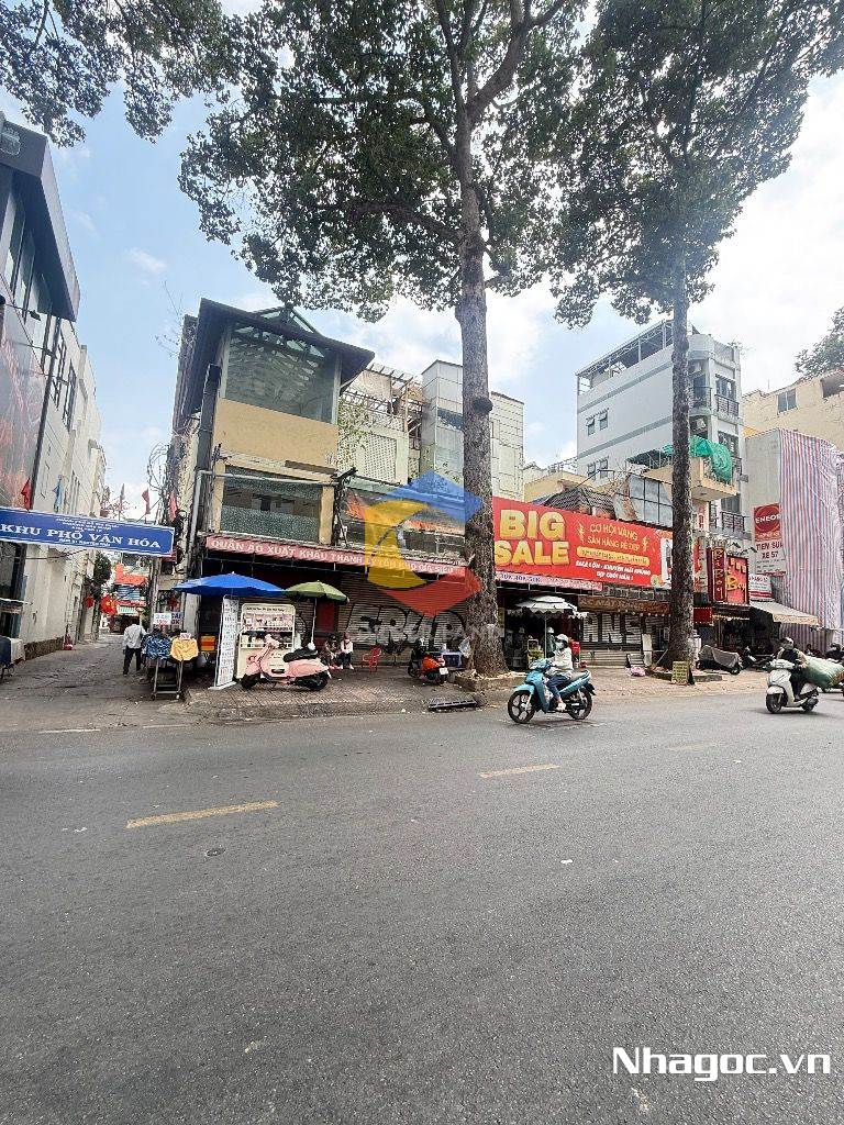 cho thue mat bang mat tien duong dinh tien hoang dt 8x14 ham tret lung 7 lau gia 14000usd thang