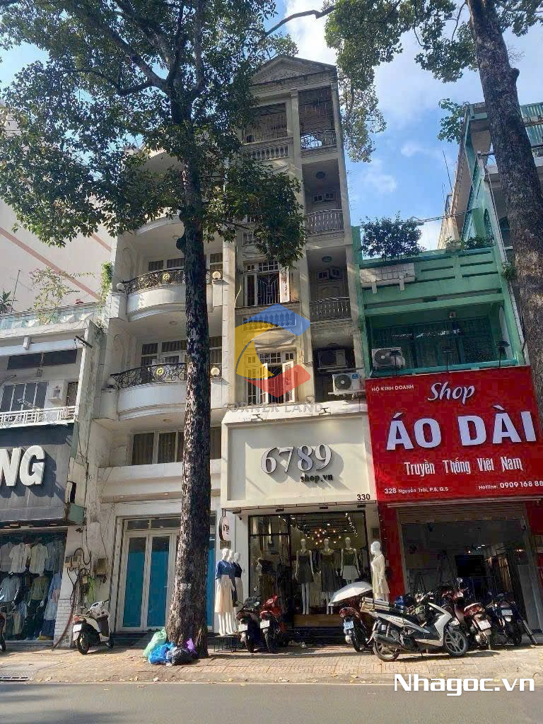 cho thue mat bang mat tien duong dinh tien hoang dt 8x14 ham tret lung 7 lau gia 14000usd thang