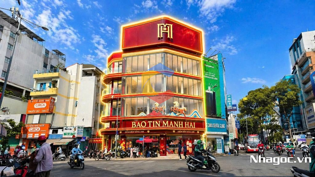 cho thue mat bang mat tien duong dinh tien hoang dt 8x14 ham tret lung 7 lau gia 14000usd thang