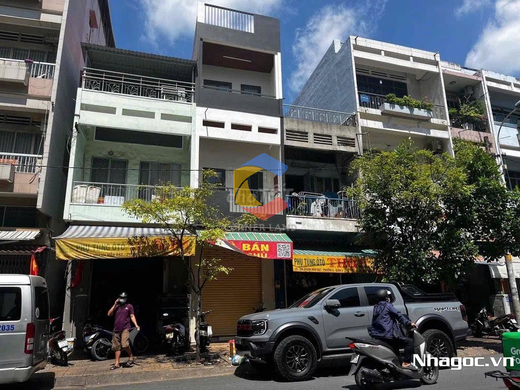 cho thue mat bang mat tien duong dinh tien hoang dt 8x14 ham tret lung 7 lau gia 14000usd thang