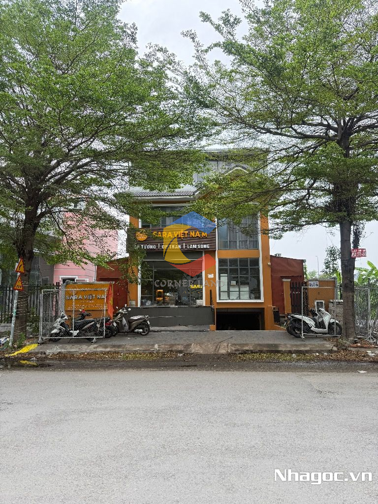 cho thue mat bang mat tien duong dinh tien hoang dt 8x14 ham tret lung 7 lau gia 14000usd thang