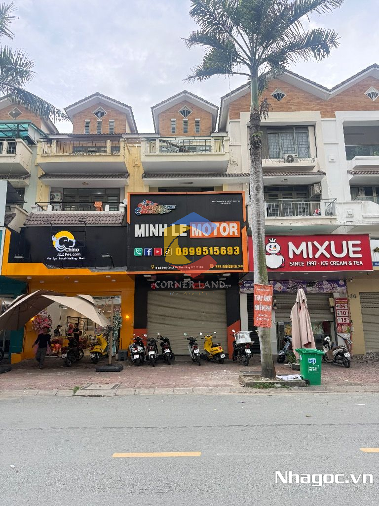 cho thue mat bang mat tien duong dinh tien hoang dt 8x14 ham tret lung 7 lau gia 14000usd thang
