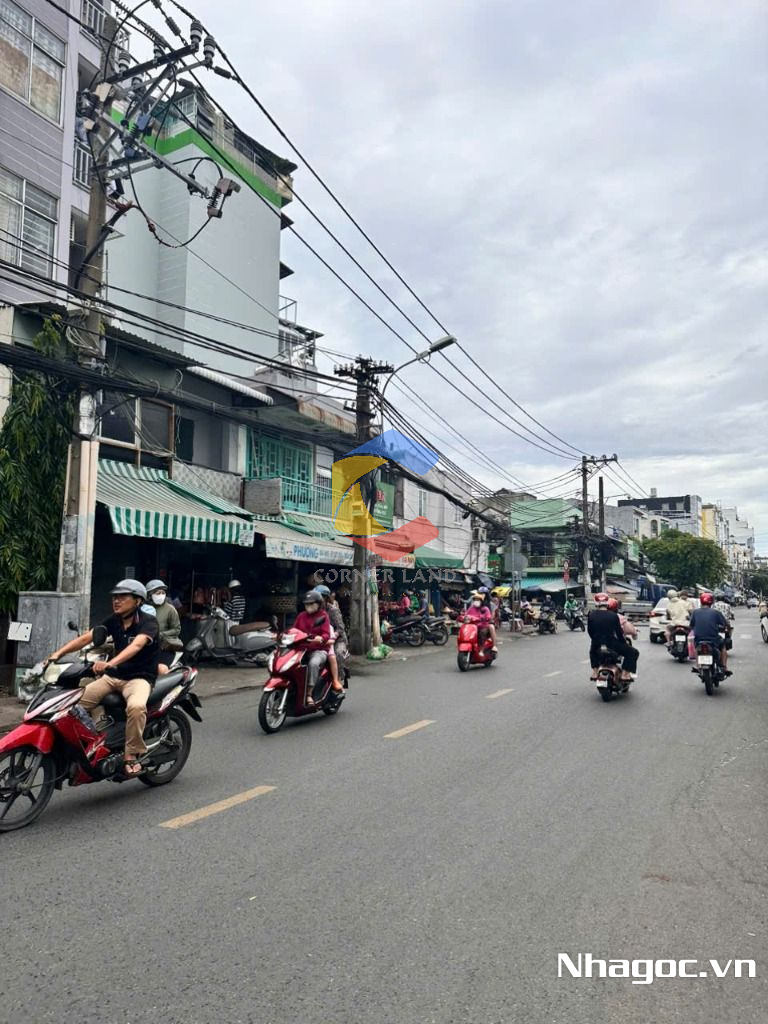 cho thue mat bang mat tien duong dinh tien hoang dt 8x14 ham tret lung 7 lau gia 14000usd thang
