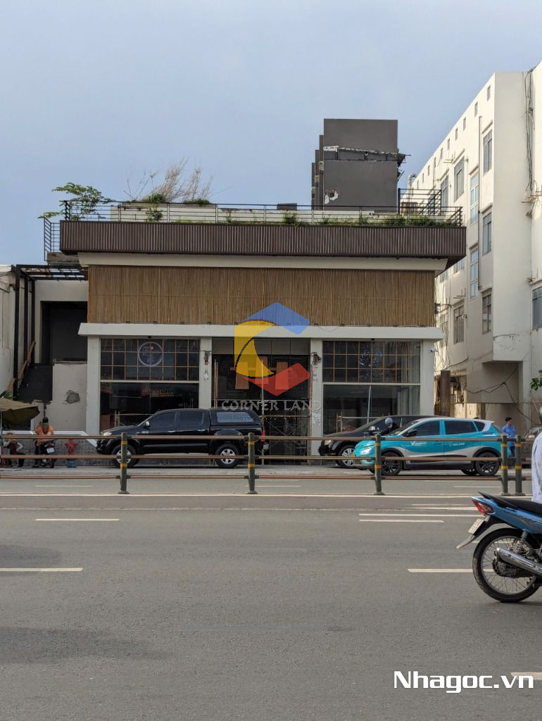 cho thue mat bang mat tien duong dinh tien hoang dt 8x14 ham tret lung 7 lau gia 14000usd thang