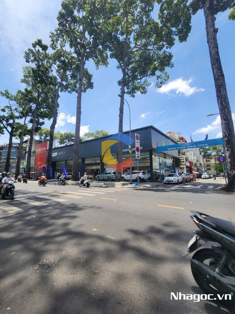 cho thue mat bang mat tien duong dinh tien hoang dt 8x14 ham tret lung 7 lau gia 14000usd thang