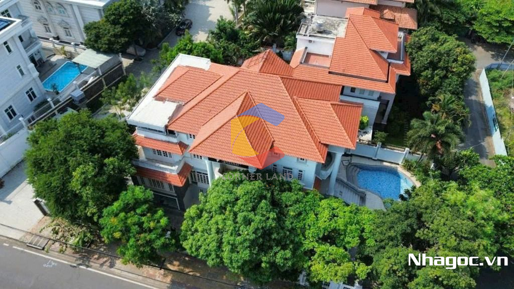 cho thue mat bang mat tien duong dinh tien hoang dt 8x14 ham tret lung 7 lau gia 14000usd thang