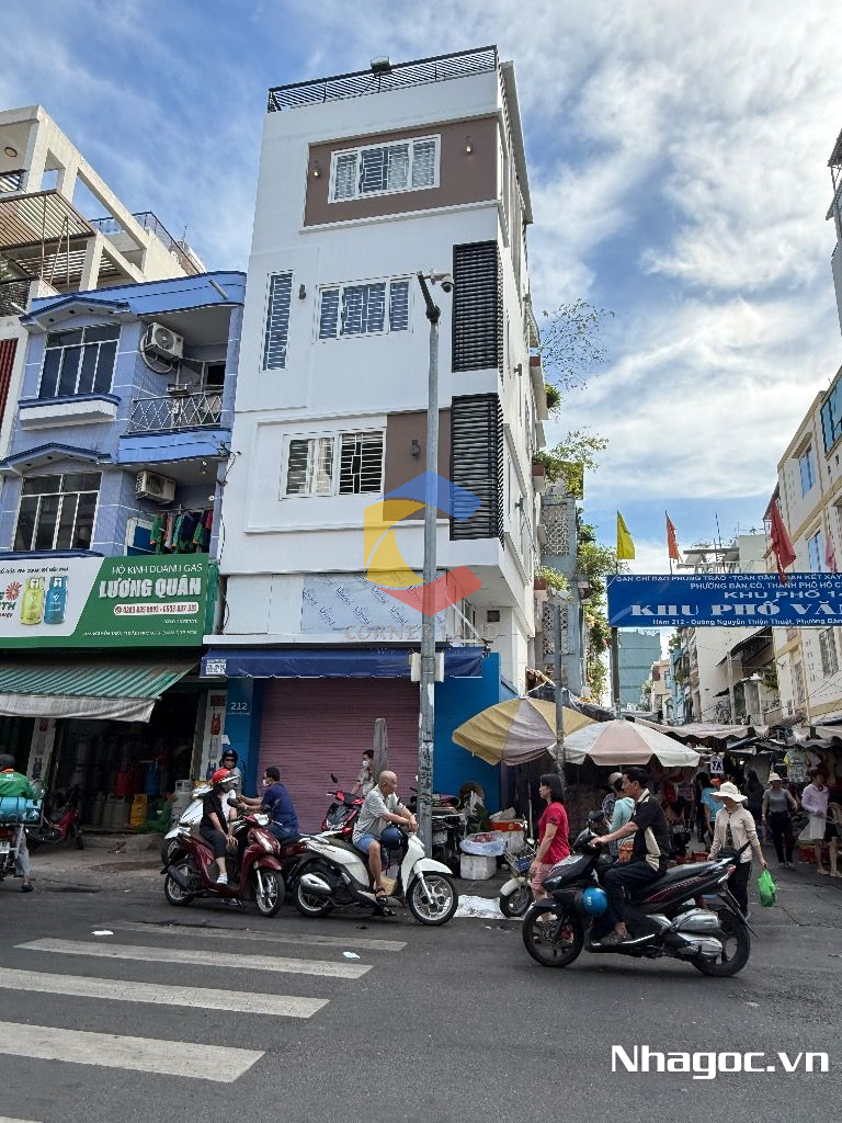 cho thue mat bang mat tien duong dinh tien hoang dt 8x14 ham tret lung 7 lau gia 14000usd thang