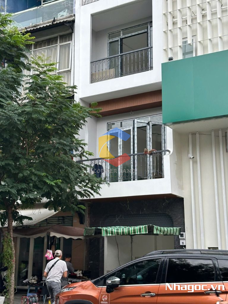 cho thue mat bang mat tien duong dinh tien hoang dt 8x14 ham tret lung 7 lau gia 14000usd thang
