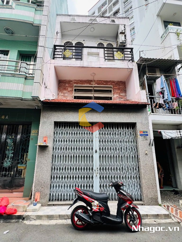 cho thue mat bang mat tien duong dinh tien hoang dt 8x14 ham tret lung 7 lau gia 14000usd thang