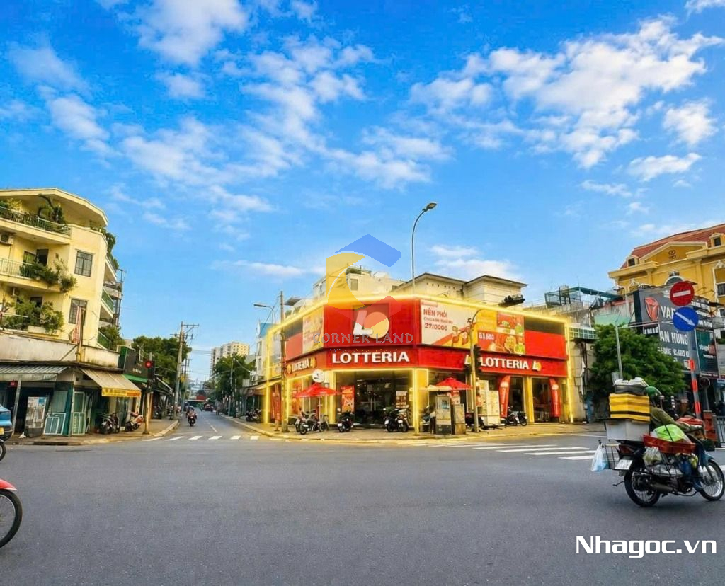 cho thue mat bang mat tien duong dinh tien hoang dt 8x14 ham tret lung 7 lau gia 14000usd thang