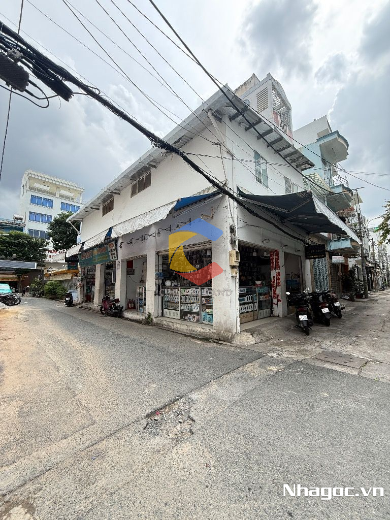 cho thue mat bang mat tien duong dinh tien hoang dt 8x14 ham tret lung 7 lau gia 14000usd thang