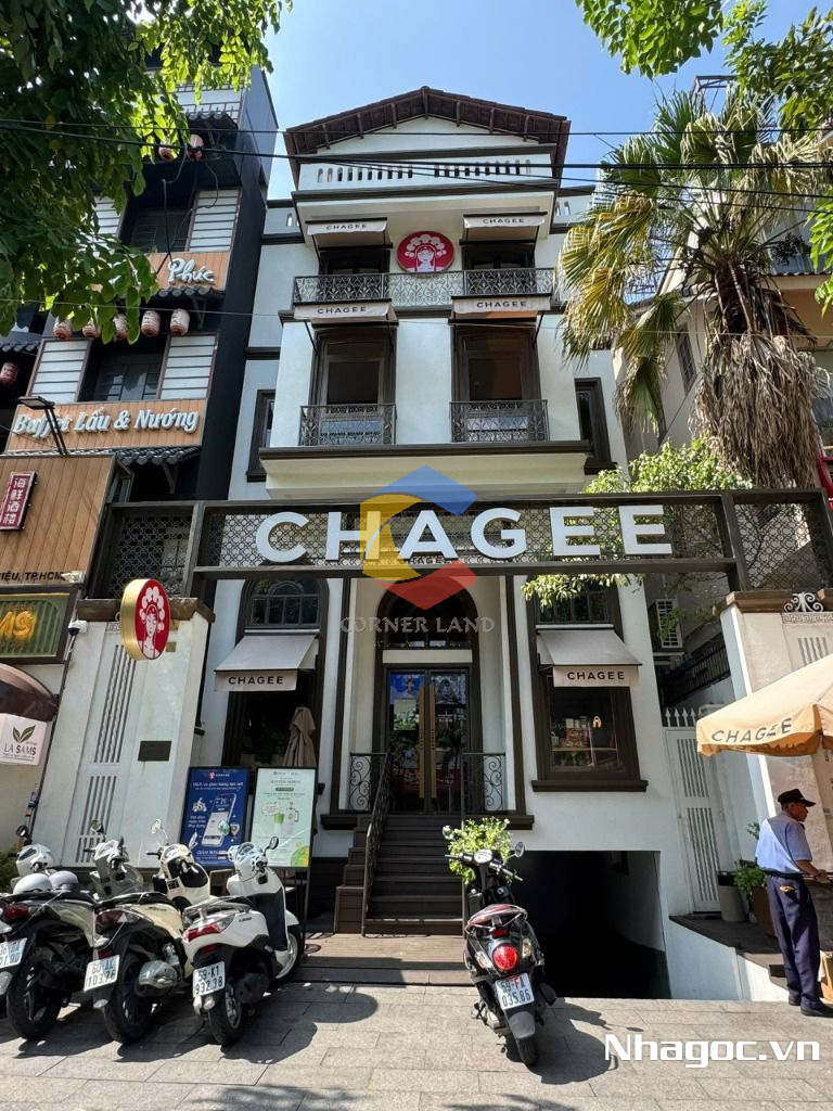 cho thue mat bang mat tien duong dinh tien hoang dt 8x14 ham tret lung 7 lau gia 14000usd thang