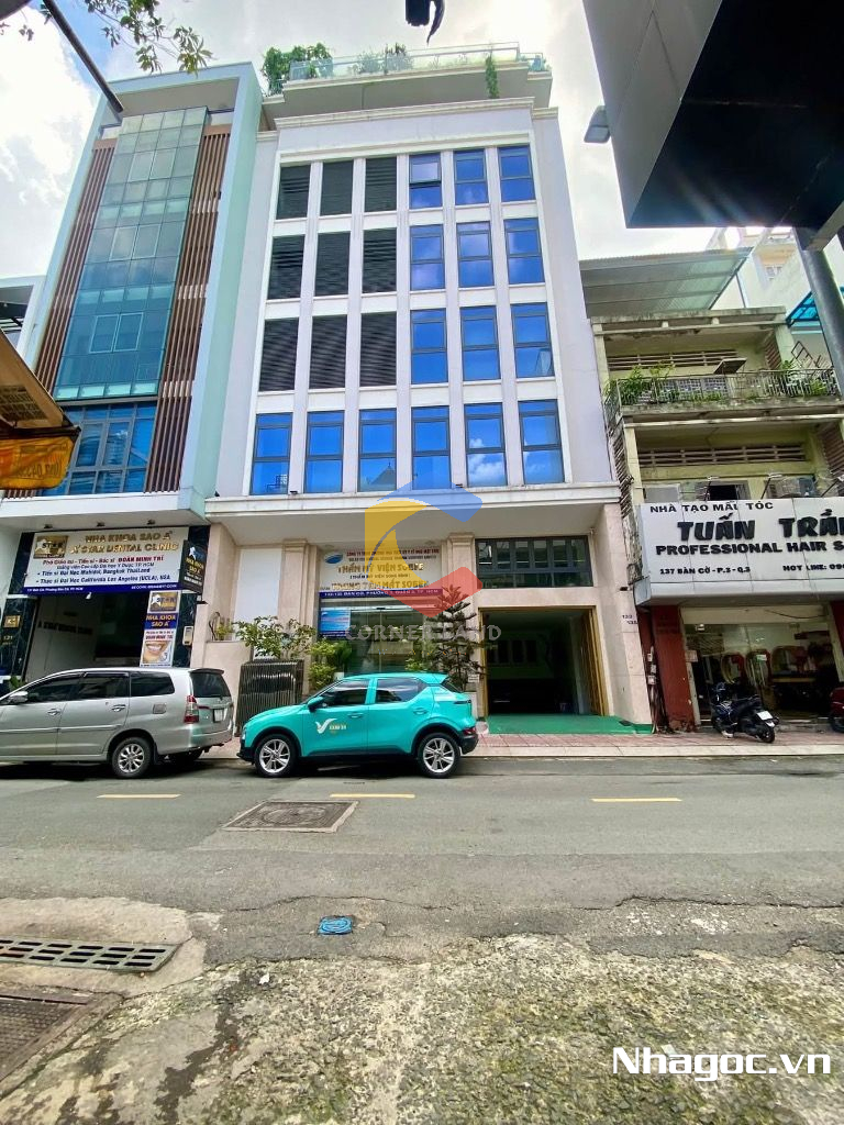 cho thue mat bang mat tien duong dinh tien hoang dt 8x14 ham tret lung 7 lau gia 14000usd thang